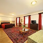 Konvice 3* Чески-Крумлов