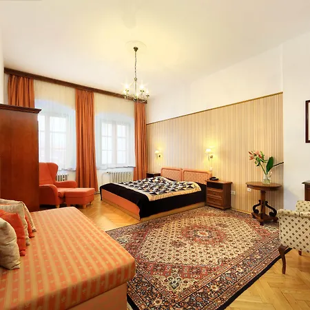 Hotell Hotel Konvice 3*