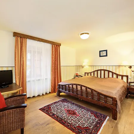 Hotell Hotel Konvice 3*